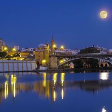 Ad2B Apartment, 300M From Cathedral With 2Br Севілья Екстер'єр фото